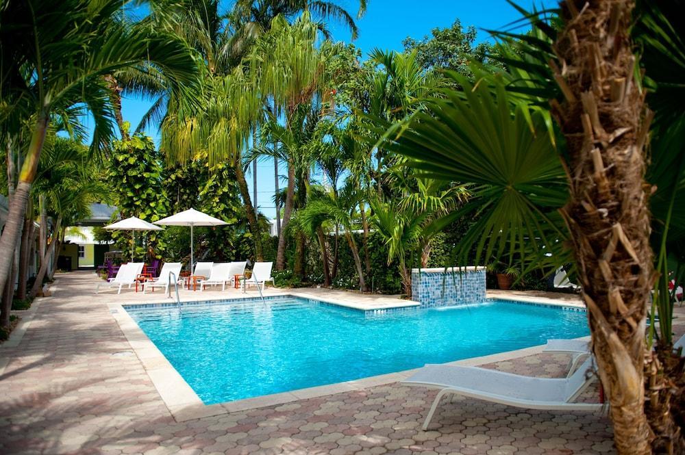 Almond Tree Inn - Adults Only คีย์เวสต์ ภายนอก รูปภาพ